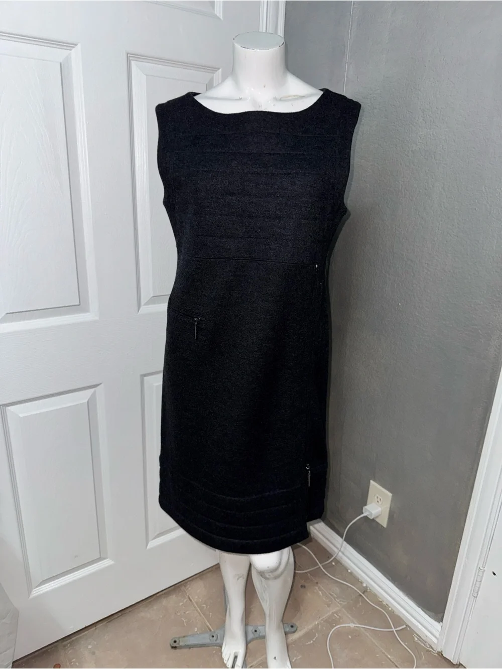 Tory Burch Reign Charcoal Gray Sleeveless Sheath Dress
